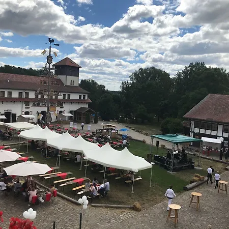 Schloss Diedersdorf ホテル Großbeeren