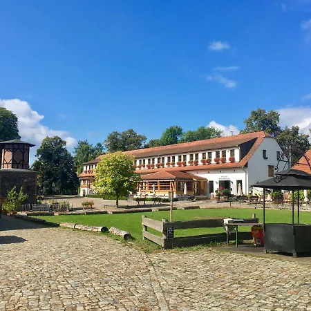 Schloss Diedersdorf 3* Großbeeren