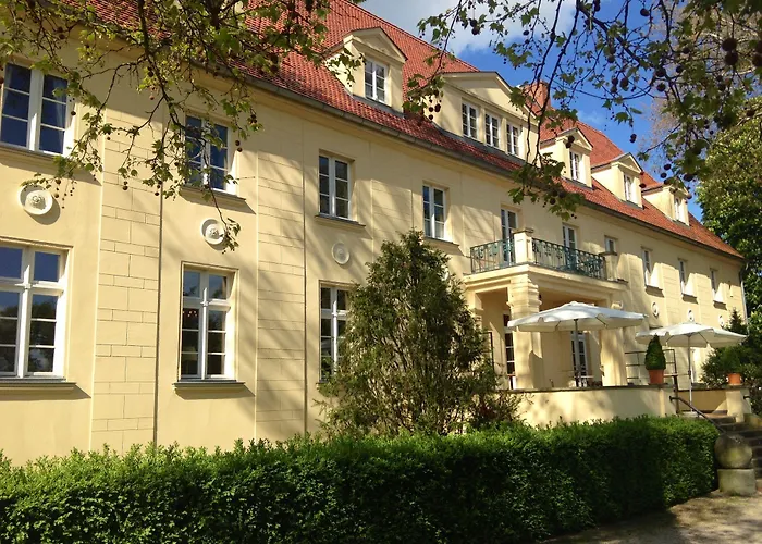 Schloss Diedersdorf 3*