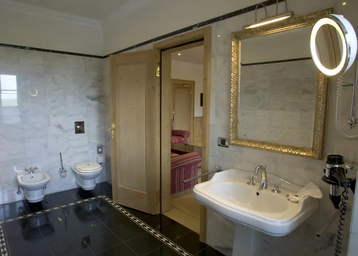 Schloss Diedersdorf Hotel