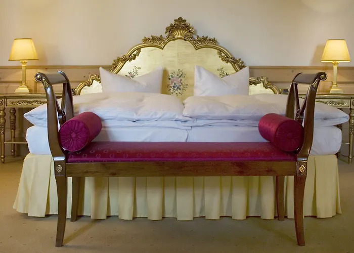 Schloss Diedersdorf Hotel 3*