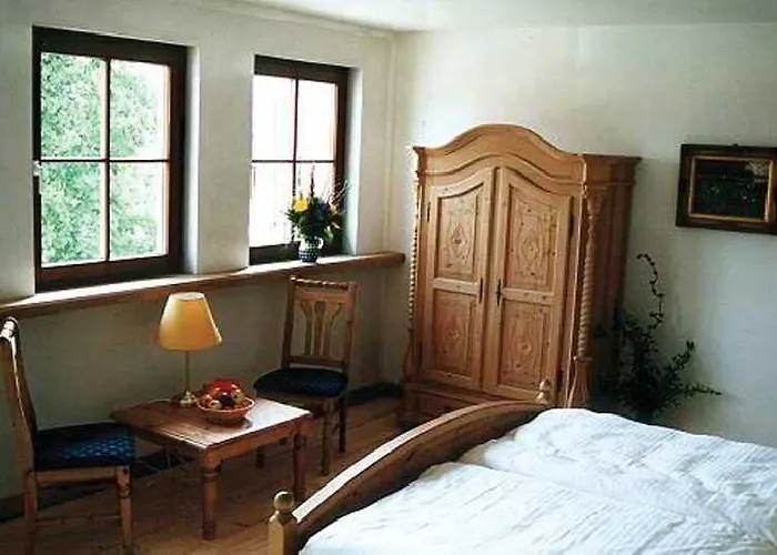 Schloss Diedersdorf 3* Großbeeren