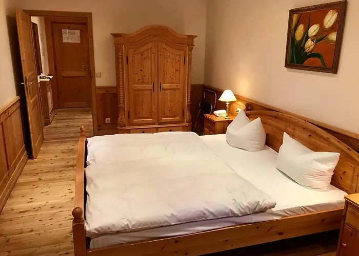 Schloss Diedersdorf 3* Großbeeren